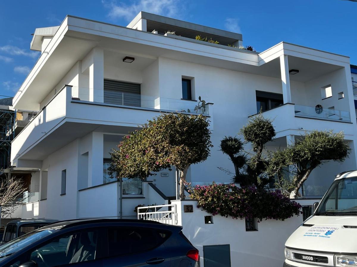 Apartament Fronte Mare Cala Gonone Zewnętrze zdjęcie